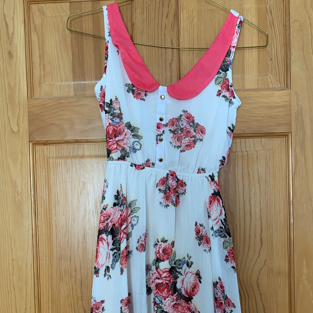 Xhilaration brand floral print dress
